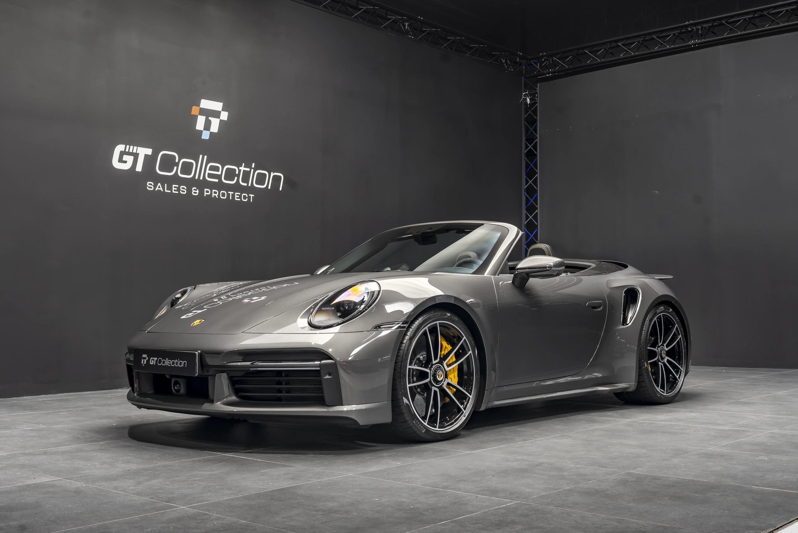 gt-collection-porsche-911-992-cabriolet-turbo-1