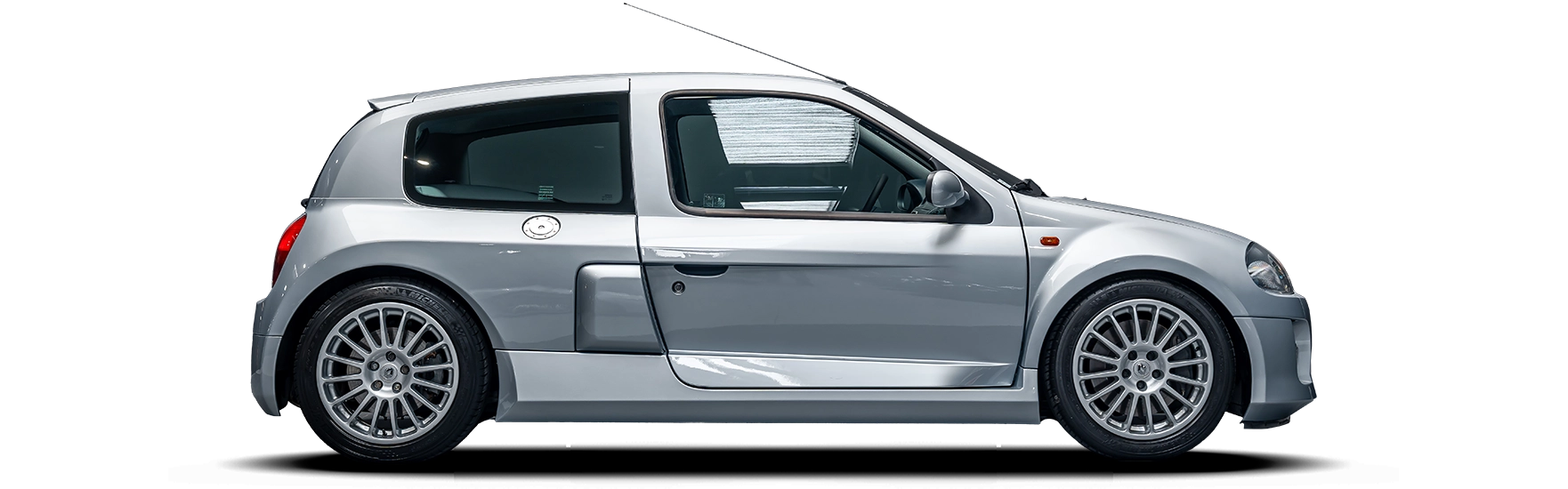 gt-collection-renault-clio-v6-profil